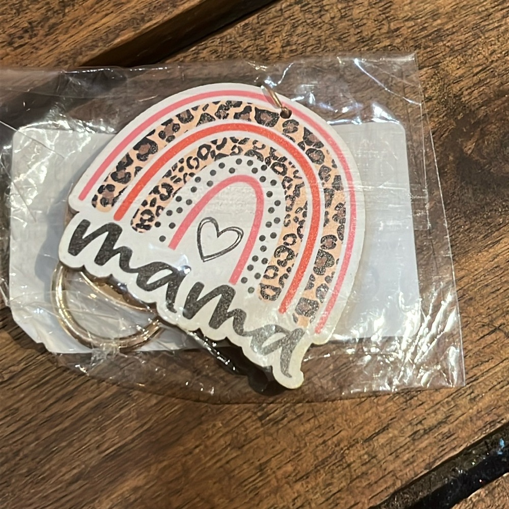 Mama Keychain new